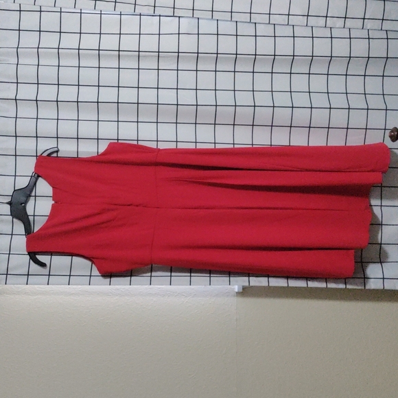Lane Bryant red sleeveless dress with asymmetrical hem in size 20. - Picture 5 of 5